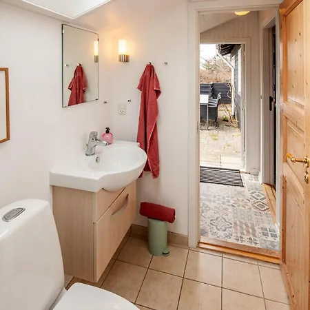 2 Bedroom Cozy In 约灵